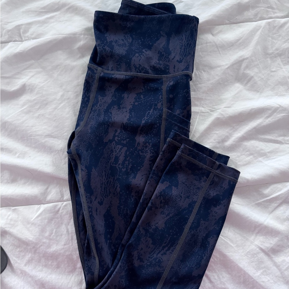 Zyia light and tight navy brown leggings